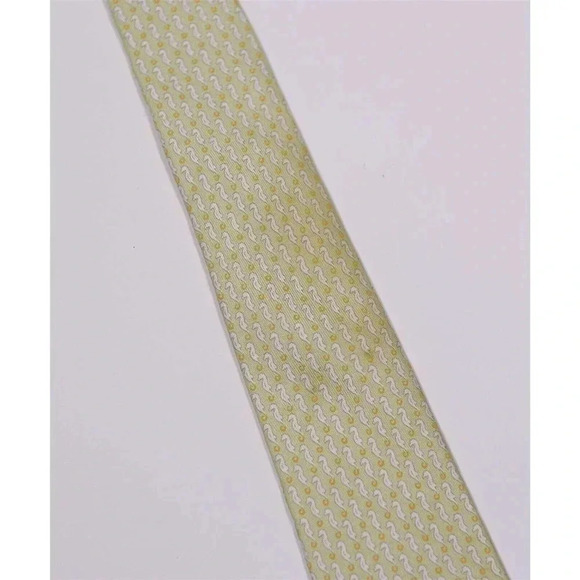 Salvatore Ferragamo Light Green Seahorses Print Design Silk Necktie Tie - Picture 8 of 8